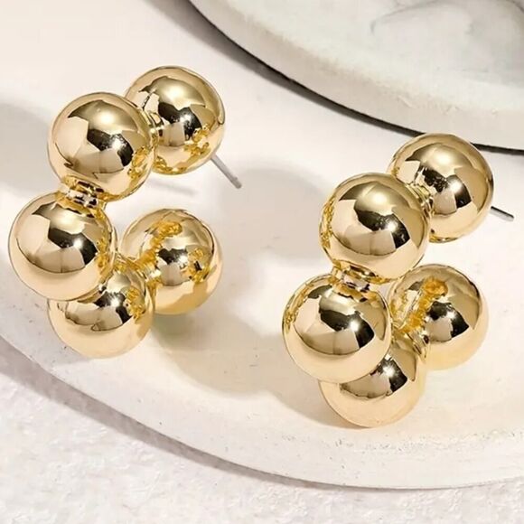 Geometric Sphere Ball C-Shaped Earrings Gold or Silver Tone - Picture 7 of 8